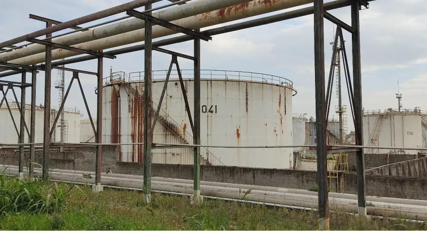 FOTO SERBATOI f4.jpg